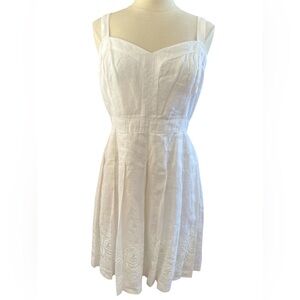 Laureen Ralph Lauren White Linen A-Line Dress w/Pleats & Embroidered detail 14